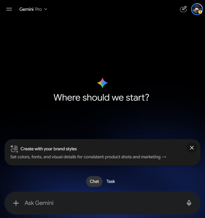 The Gemini start screen with suggested prompts